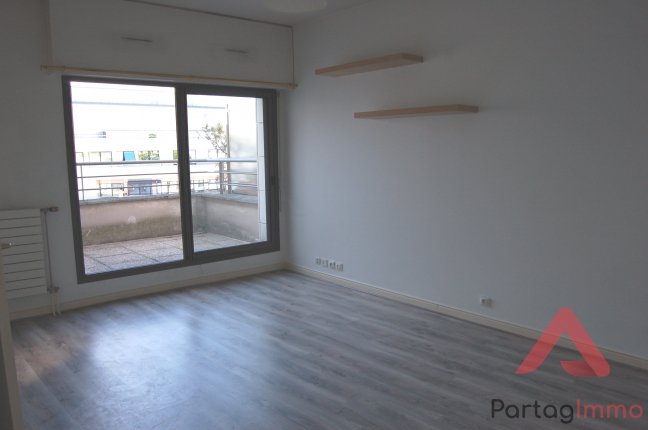 Vente Appartement  3 pièces - 50m² 75018 Paris